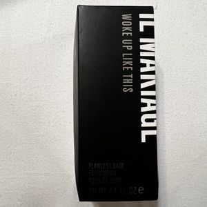 NEW, IL Makiage “Woke Up Like This” Flawless foundation. Never opened.